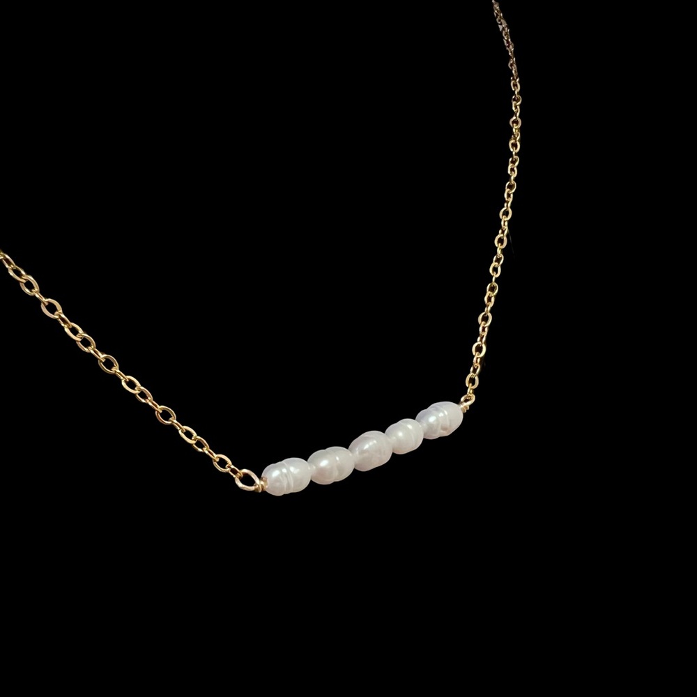 Freshwater Pearl Necklace with 18k Gold Chain